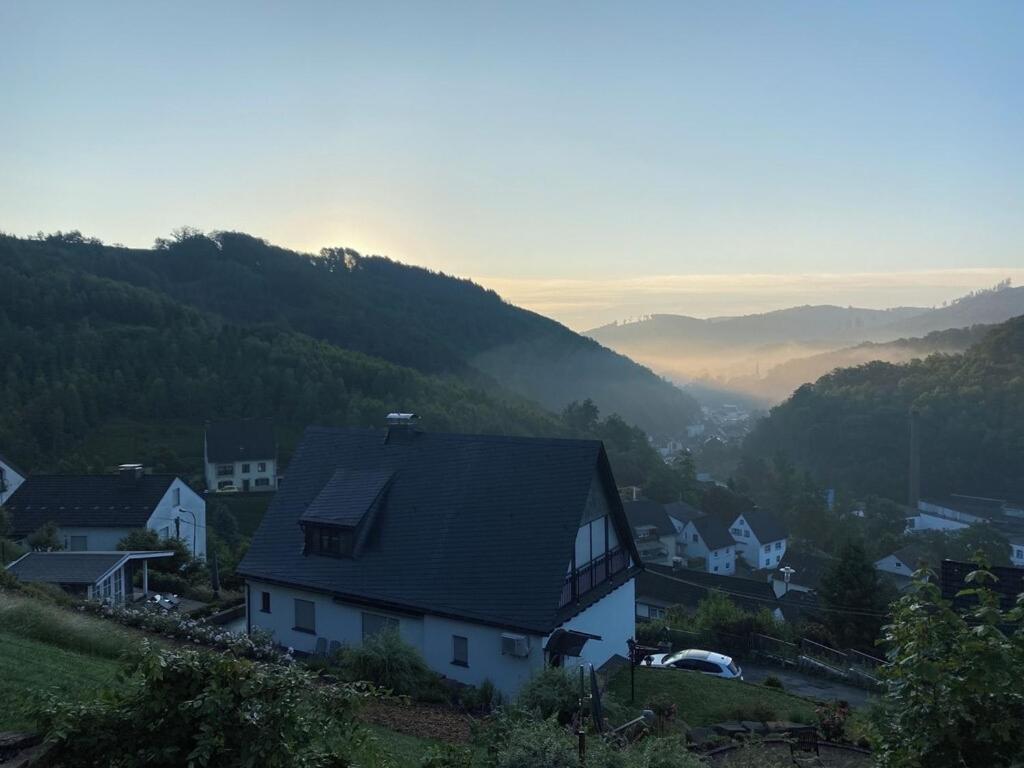 Ganze Ferienwohnung In Idyllischer Umgebung Werdohl Dış mekan fotoğraf